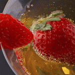 Strawberries can save your stomach from alcohol